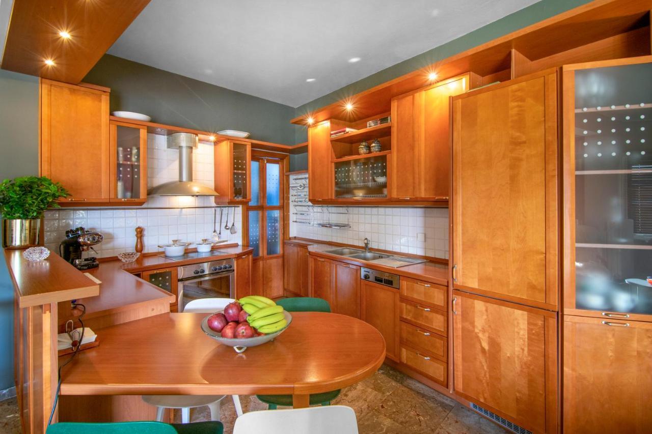 Apartment Artistico Penthouse In Ioannina